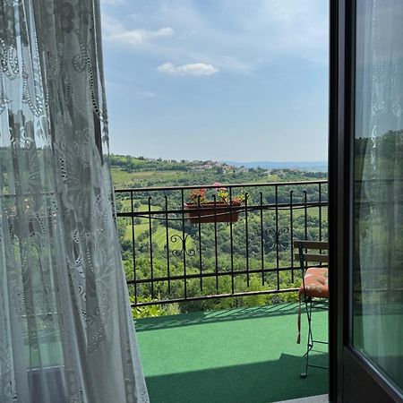 Enam Room Kojsko Екстериор снимка